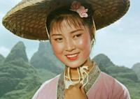 媒体:“刘三姐”扮演者黄婉秋病危 病重昏迷太让人心疼了