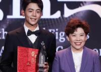 丁真和邓亚萍一起走红毯  原因竟是这样实在是太意外了