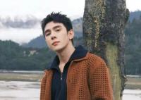 李佳琦掉粉已超百万 李佳琦称自己会深刻反思