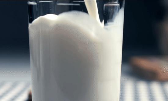 牛奶保质期长是因为加了防腐剂？没这个必要